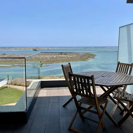 Flamingo *